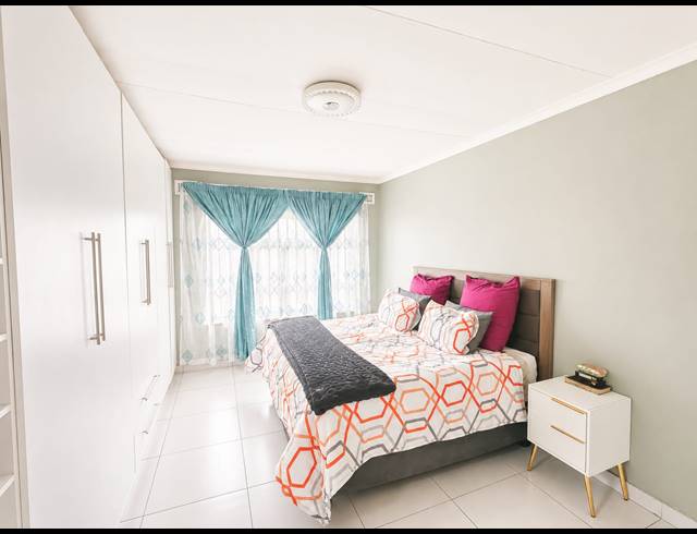 4 BEDROOM HOUSE FOR SALE IN WESTVILLE